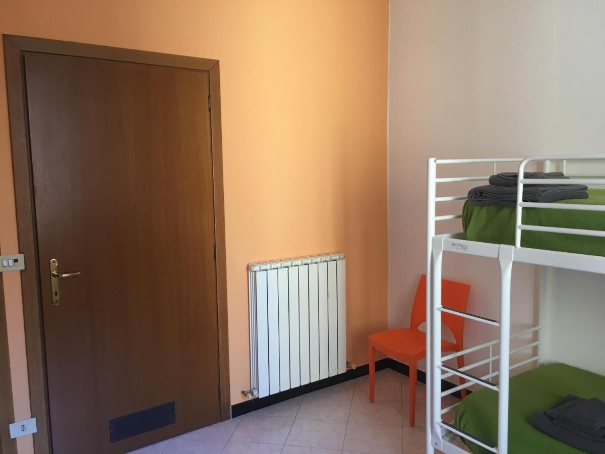 Ostello Di Orione Genua Zewnętrze zdjęcie